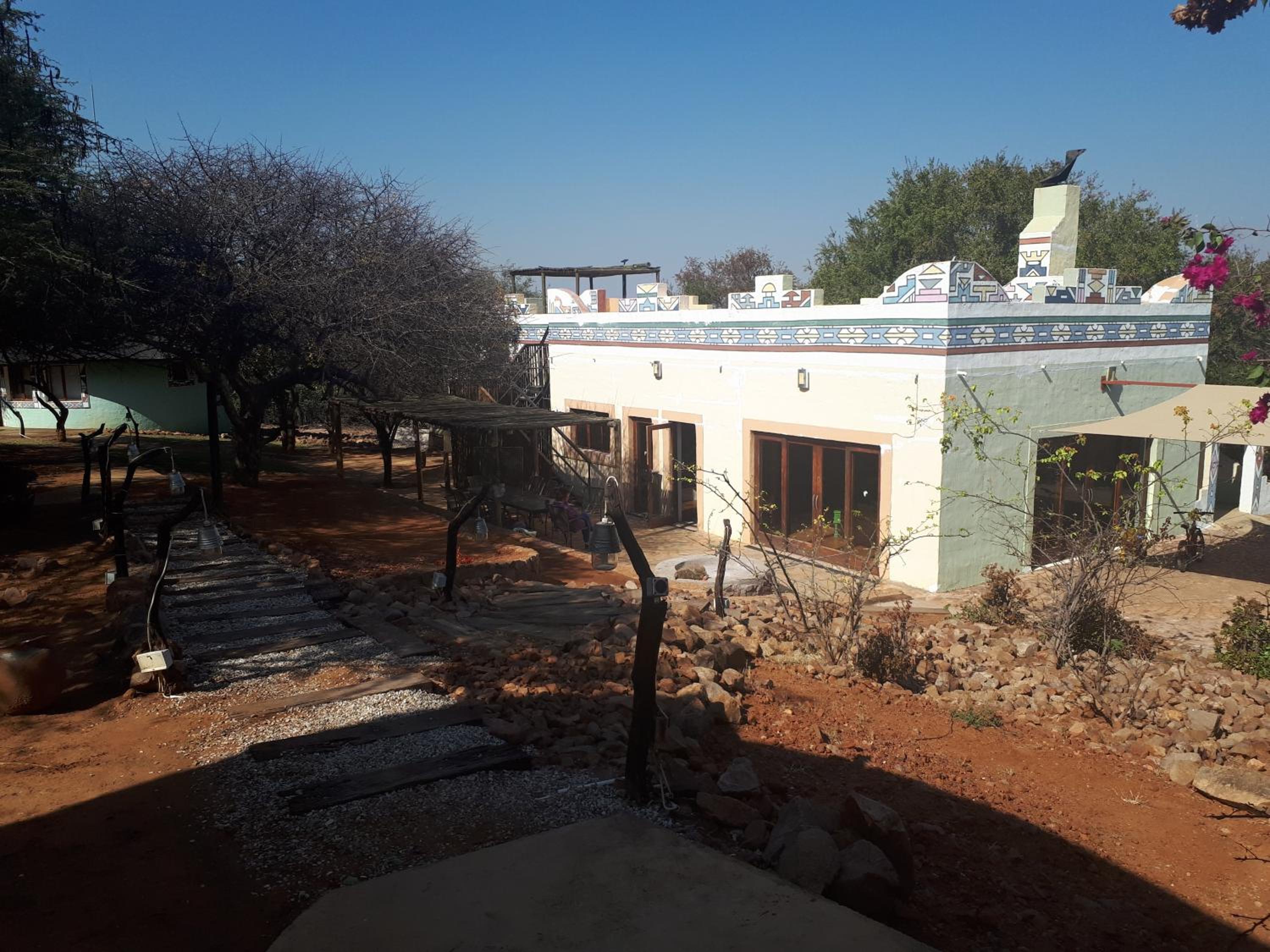 KweKwe Private Game Lodge 18/19