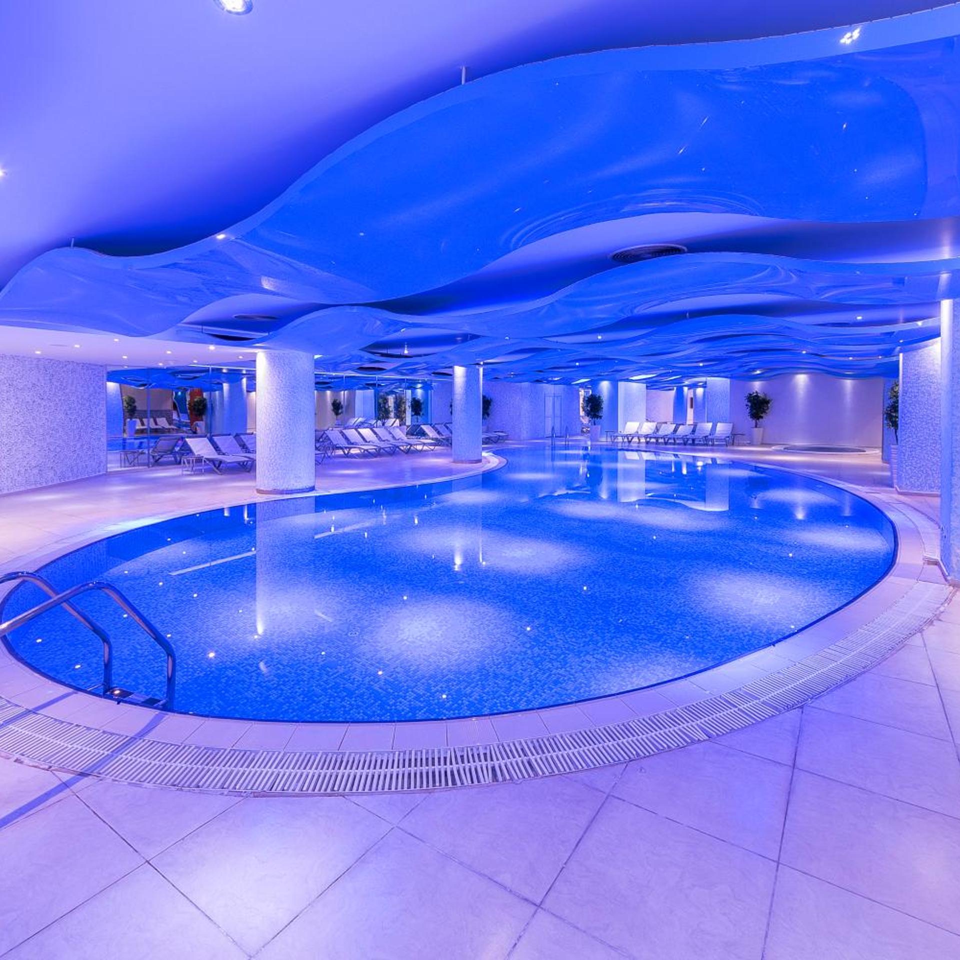 Hotel Grand Swiss 36/64