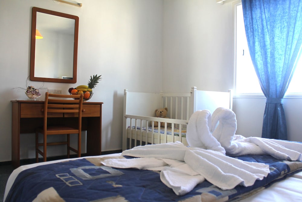 Sunny Hill Hotel Apartments 15/58