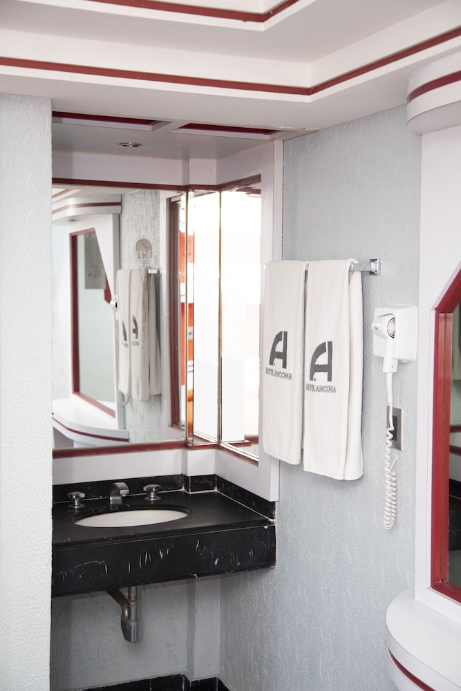 Hotel Ancona 25/33