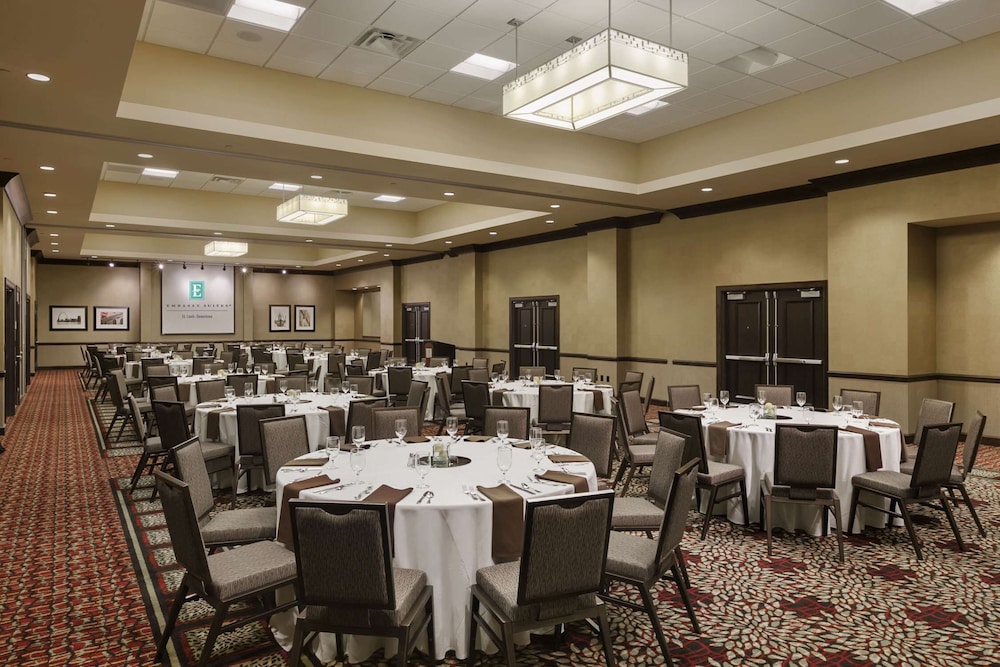 Embassy Suites By Hilton St Louis Downtown 54/59