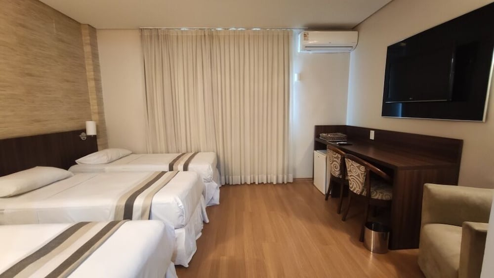Hotel Serrano 16/54