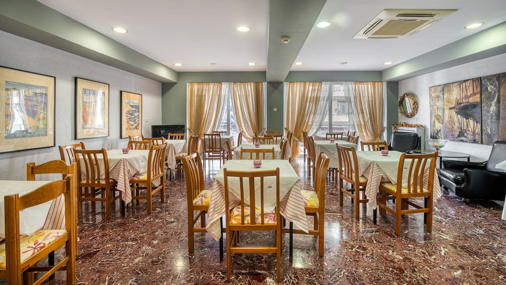 Diros Hotel 55/57