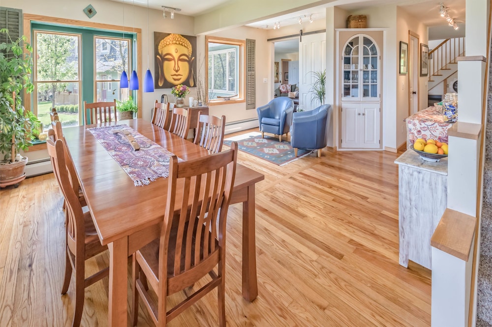 Moonshadow Bed and Breakfast 46/69