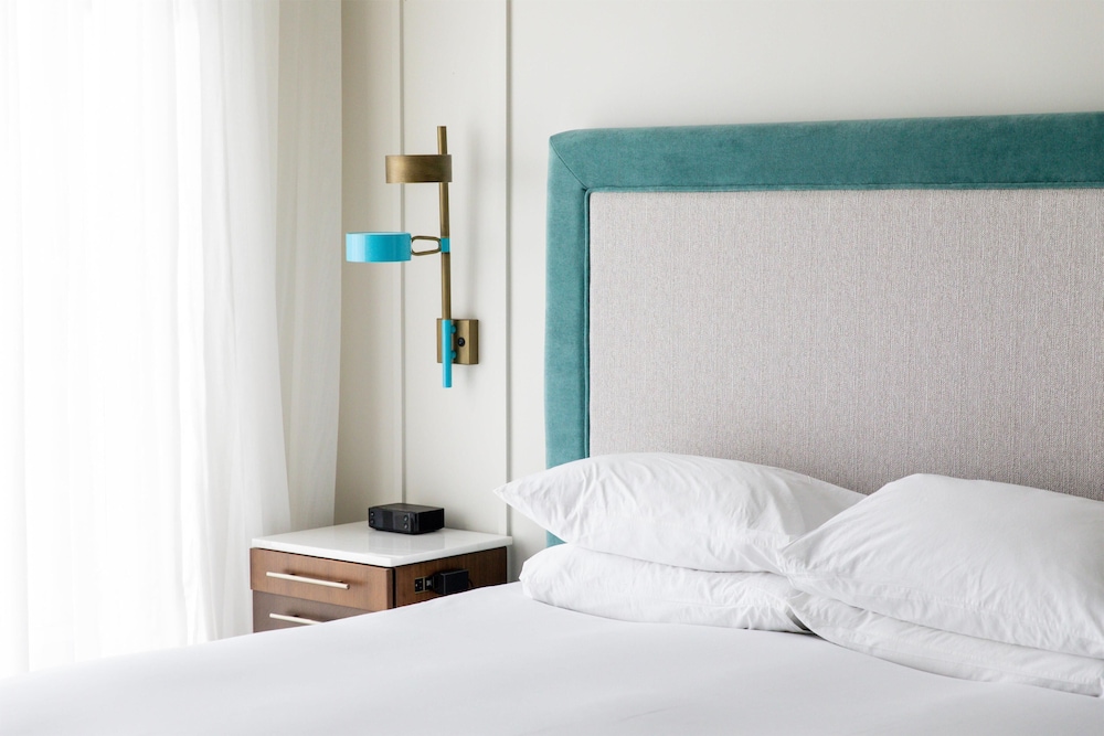 Hyatt Centric Downtown Nashville 18/50