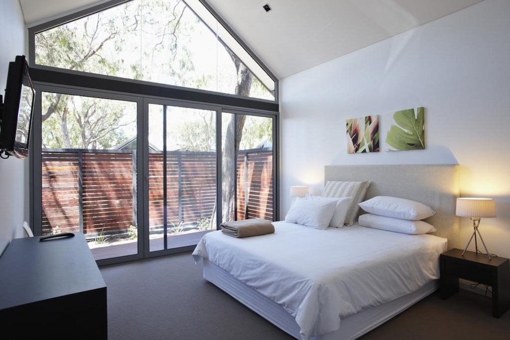 AQUA RESORT BUSSELTON 7/50