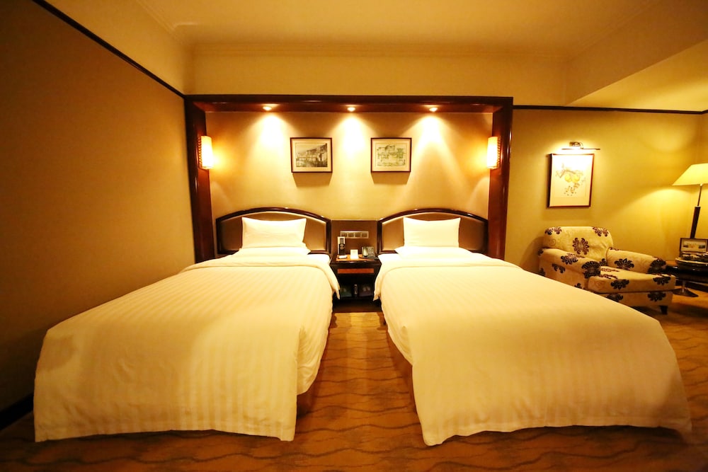 Empark Grand 19/61