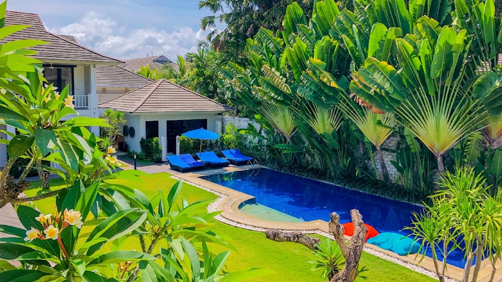 MONTIGO RESORTS SEMINYAK 69/73