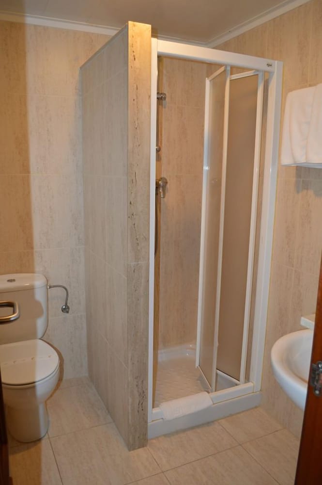 Hotel Bedoya 32/32