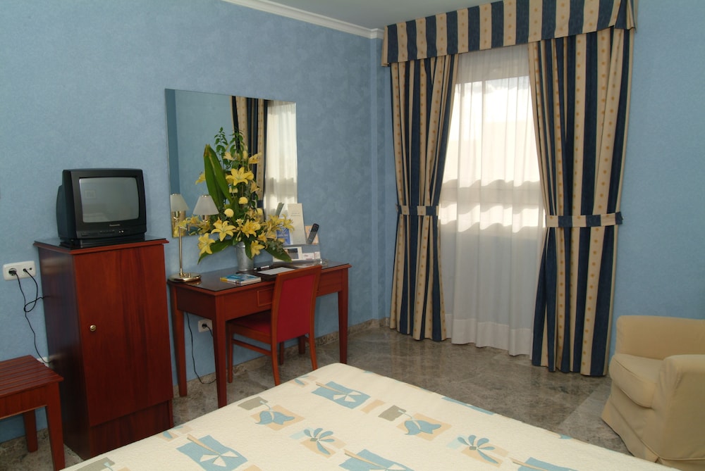 Hotel Bartos 16/44
