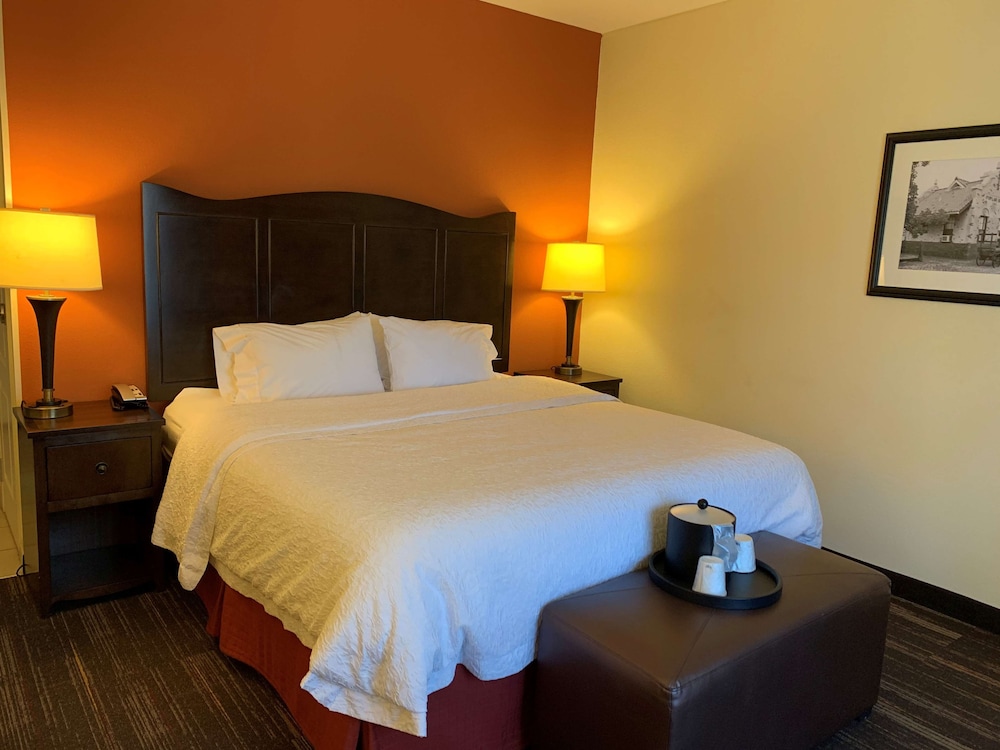 Hampton Inn Poplar Bluff 18/57