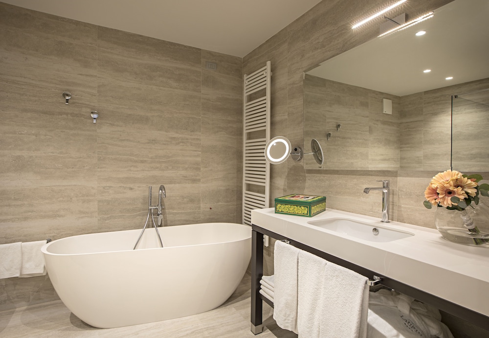 Hotel Laurin 26/70