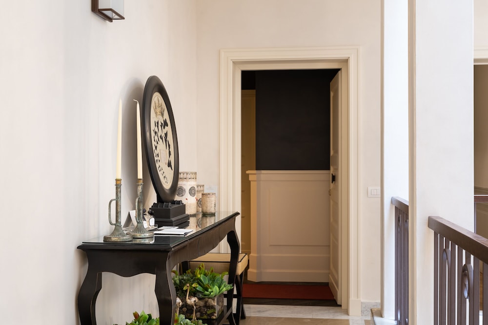 Corte Calzaiuoli Elegant Suites 4/50