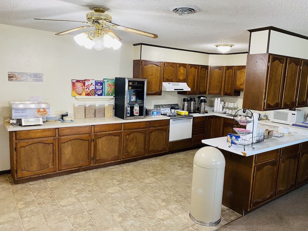Family Budget Inn Bethany 36/48