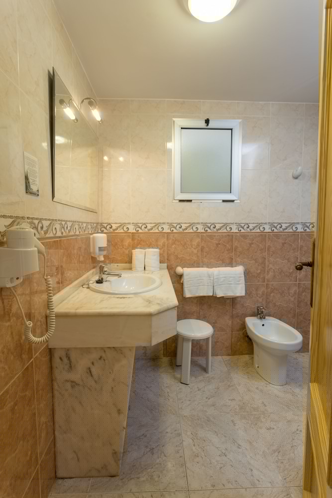 Hotel Noguera 36/71