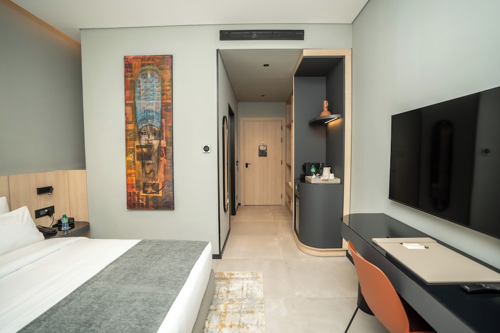 Sama Hotels 24/67