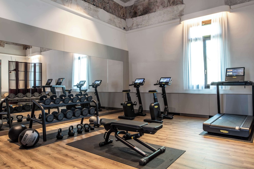 Radisson Collection Hotel, Palazzo Nani Venice 45/77