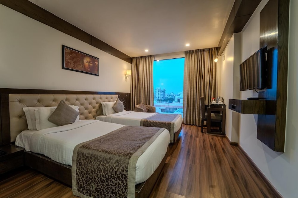 Hotel Park Regent 7/37