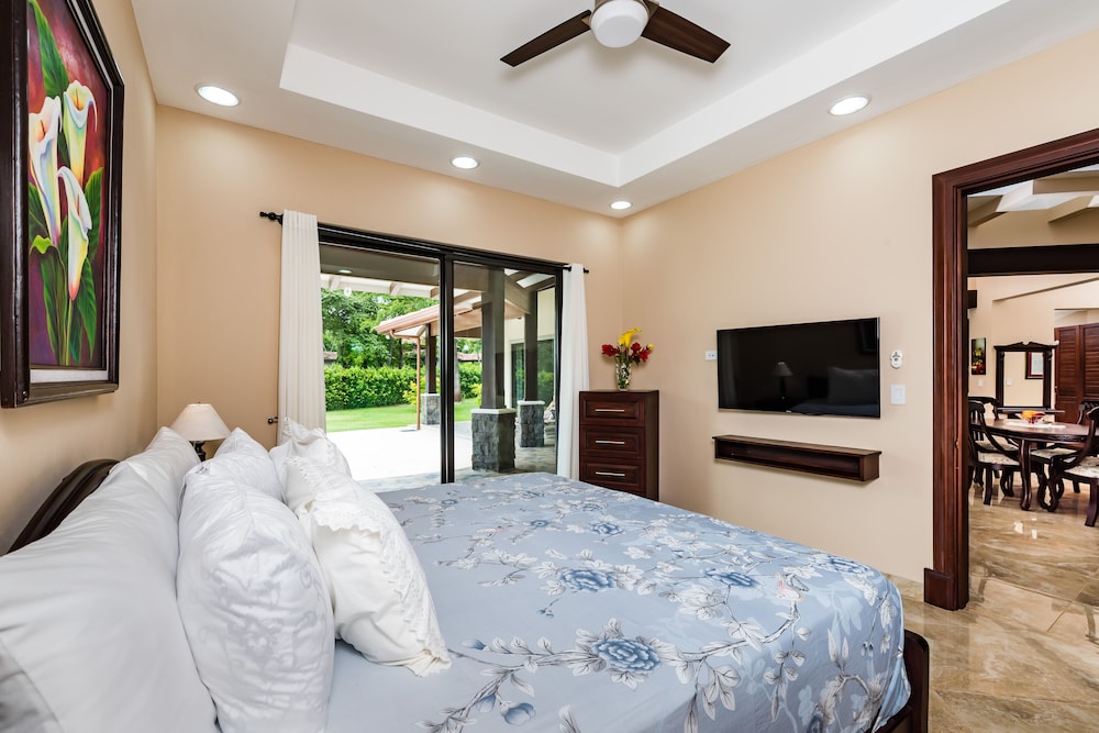 Hacienda Pinilla Vacation Rentals 19/84