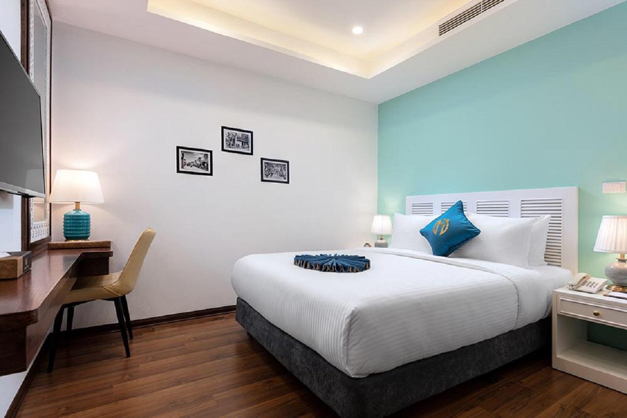 Superior, Deluxe, Double Bed