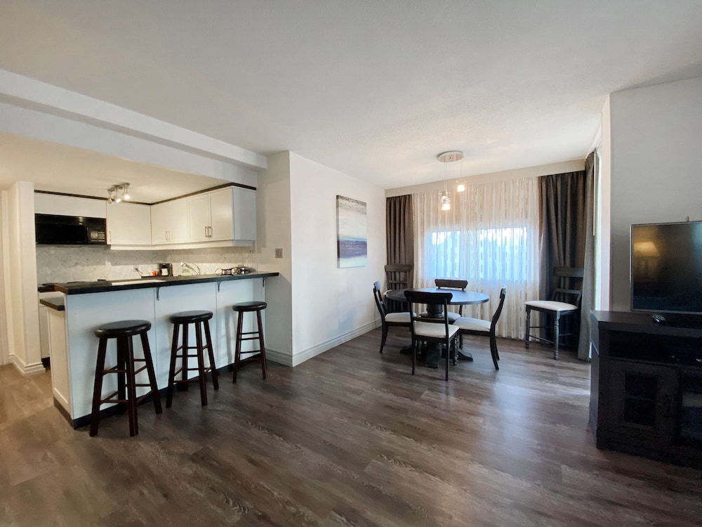 Best Western Plus Sands 40/56