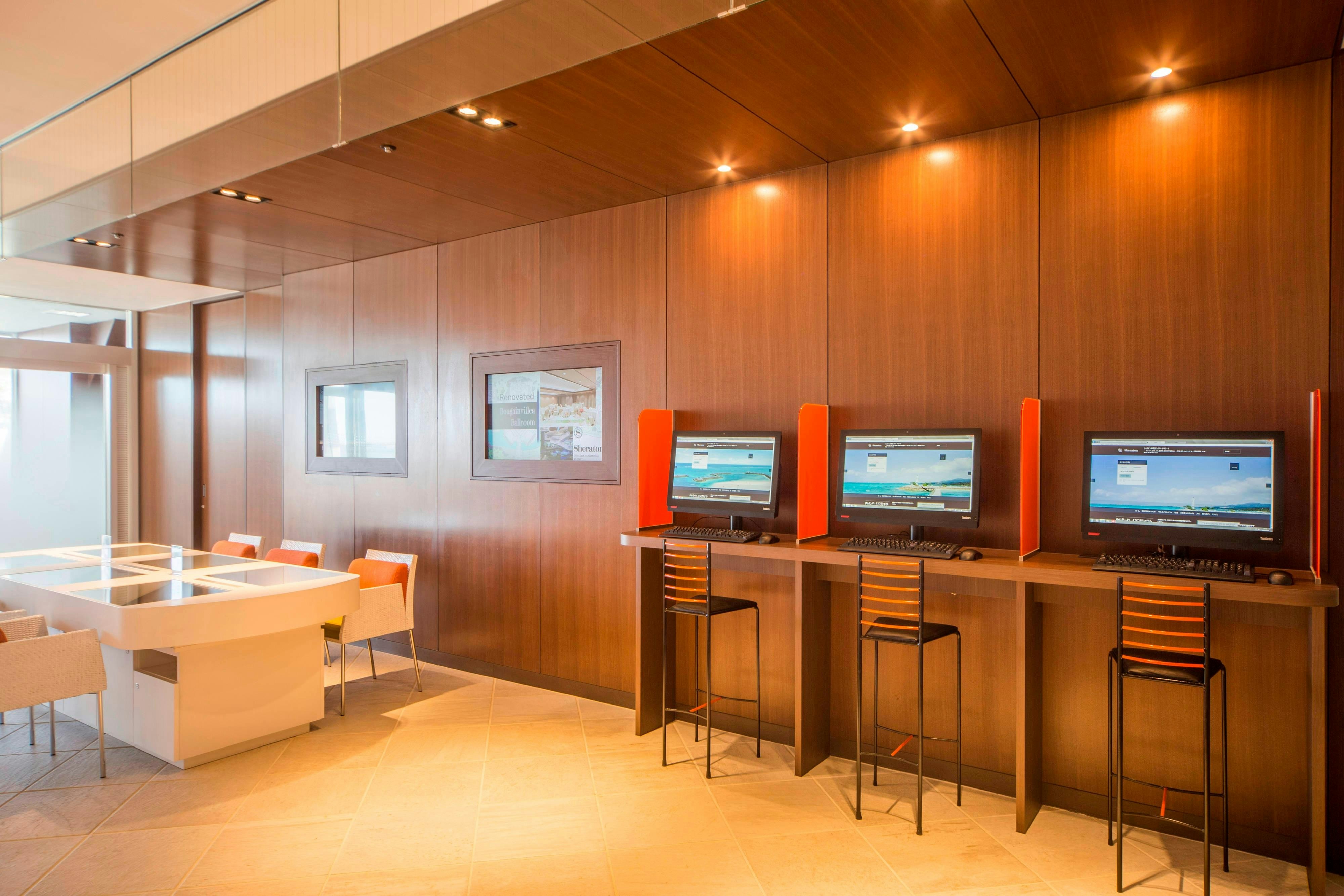 Sheraton Okinawa Sunmarina Resort 20/50