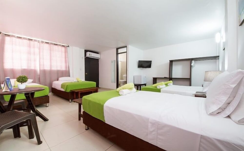 Hotel Verde Mar 10/34