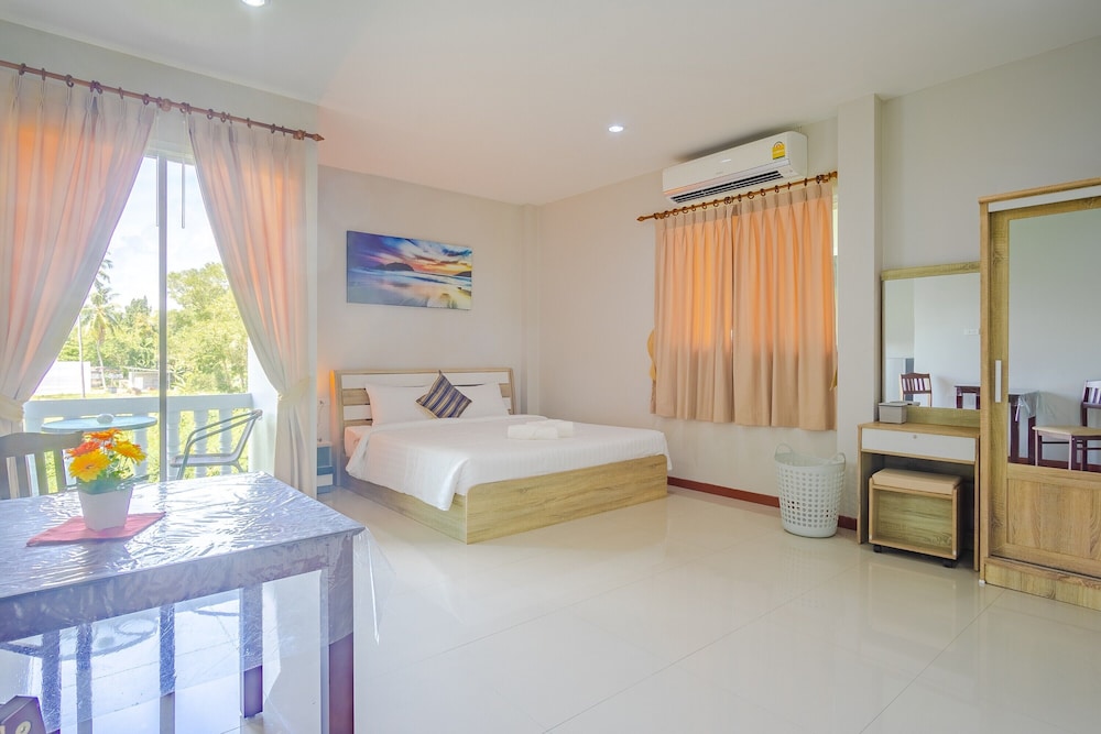 Maikhao Beach Residence 24/49