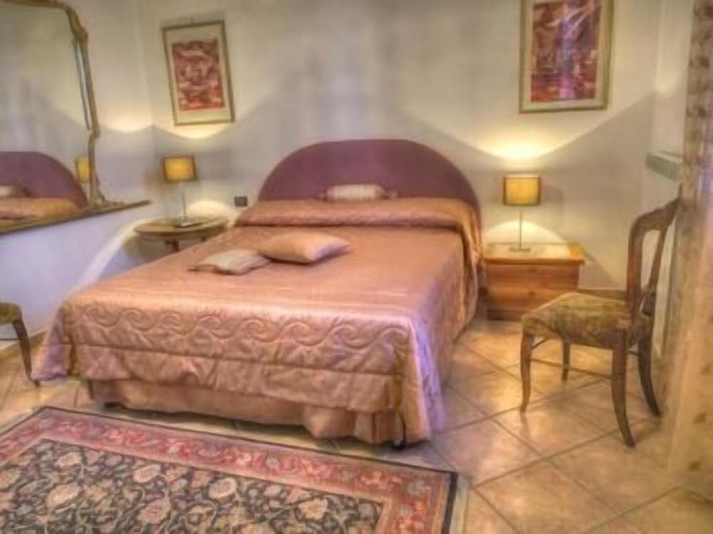 Villa Donna Fausta 12/20
