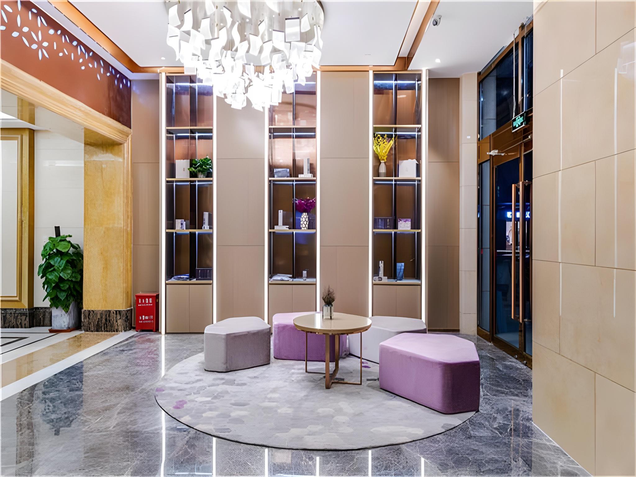 Lavande Hotel (Beijing Shunyi Shimen Metro Station) 12/28