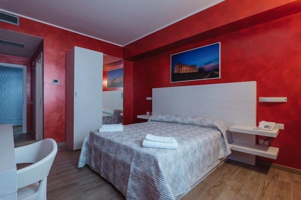Comfort, Single, Double Bed