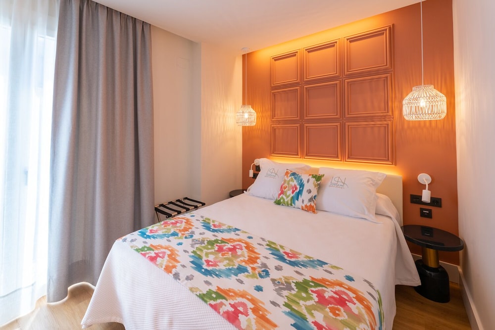 LA PUERTA DE NERJA HOSTAL BOUTIQUE 13/38