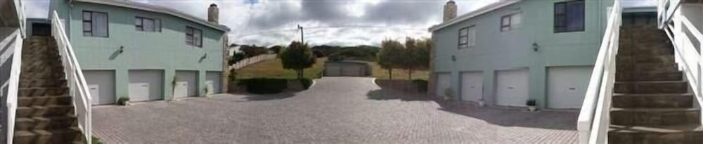 Osler Place Stilbaai 12/15