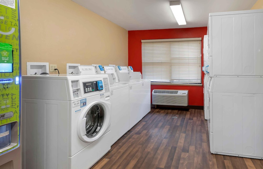 Extended Stay America Oakland - Alameda Airport 11/48