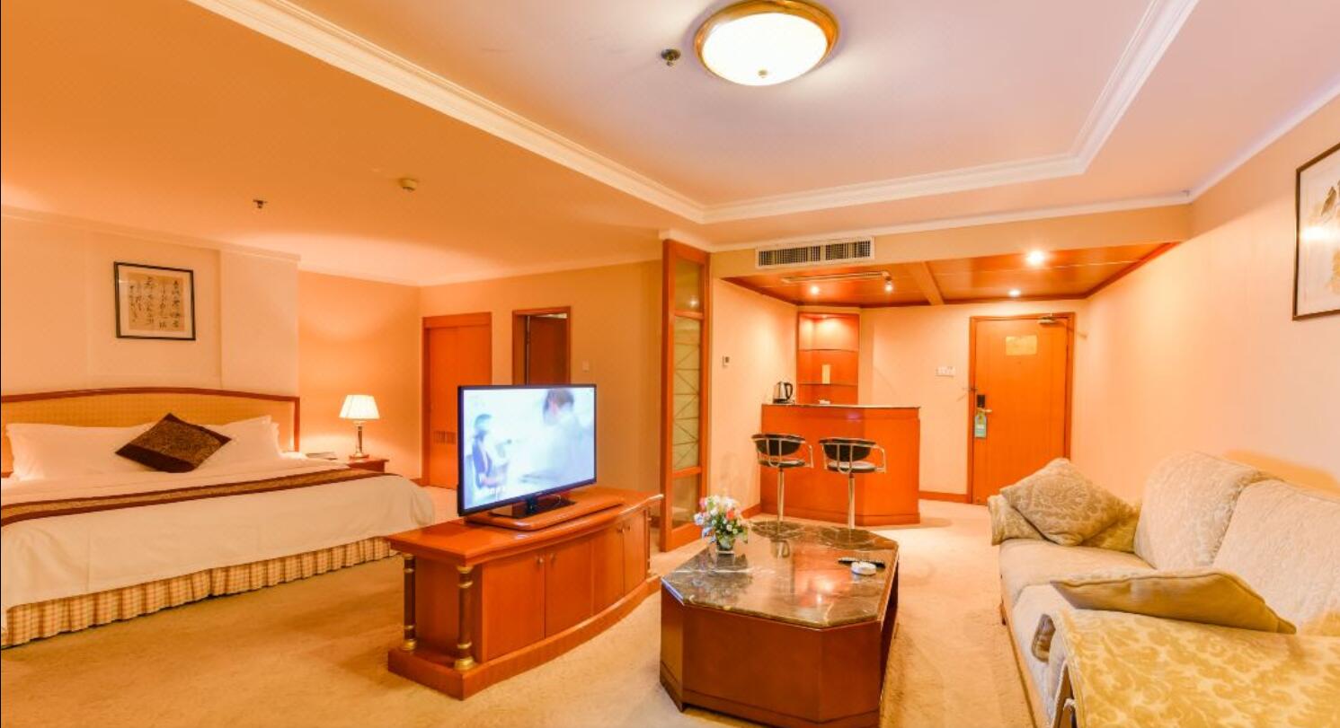 Fuling Hotel 21/24
