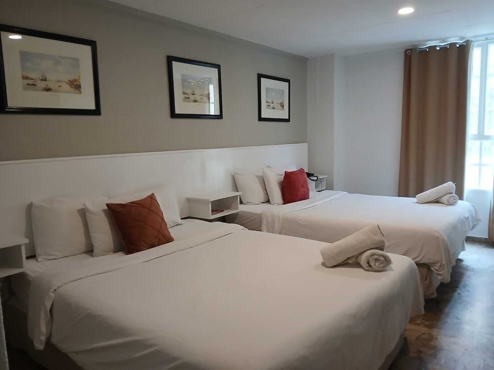 ROOM, 2 QUEEN BEDS