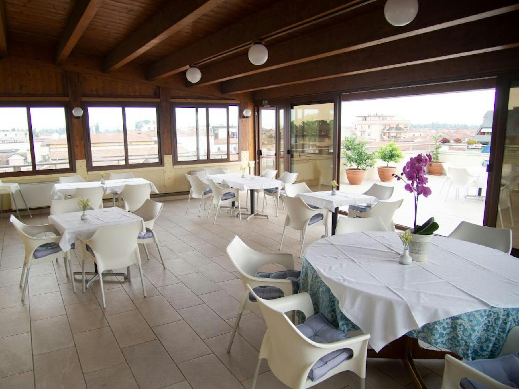 Hotel Tessarin 41/62