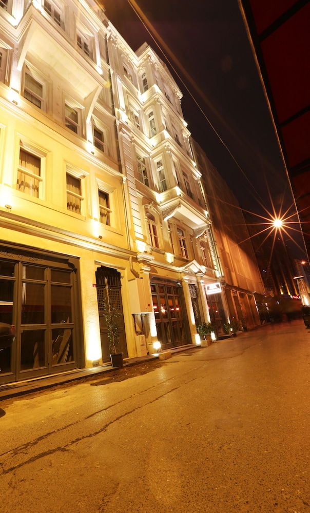 Royal Tophane 2/51