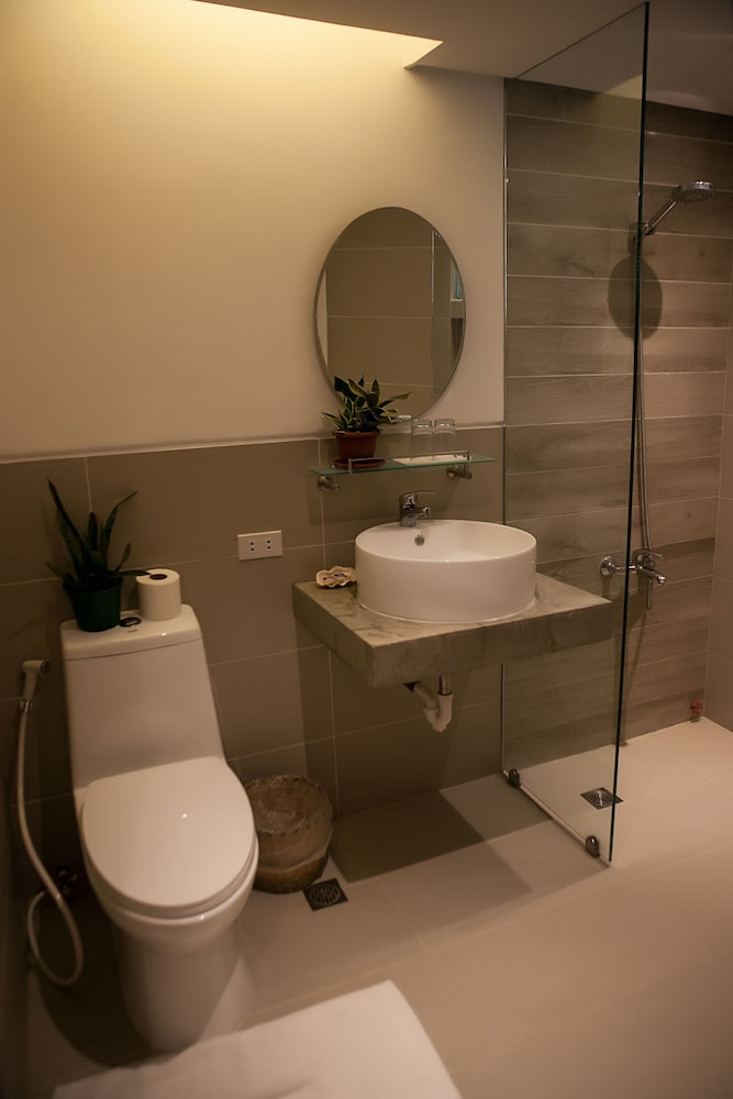 357 Boracay 42/44