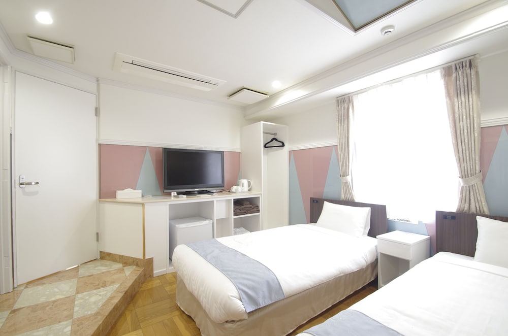 Hotel Imalle Yokohama Isezakicho - Hostel 14/100
