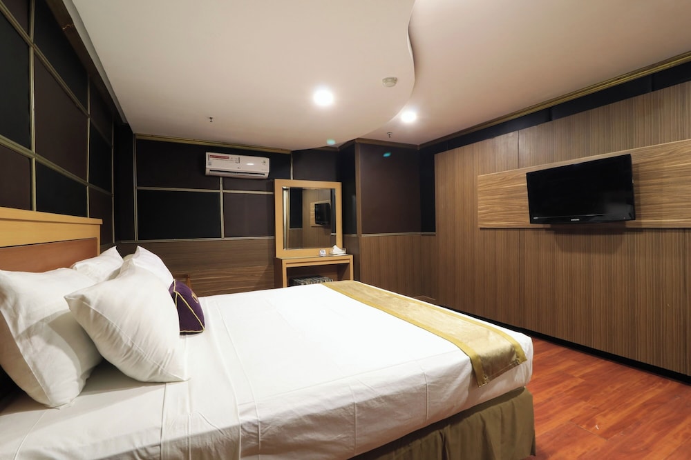 Coin S Hotel 35/96