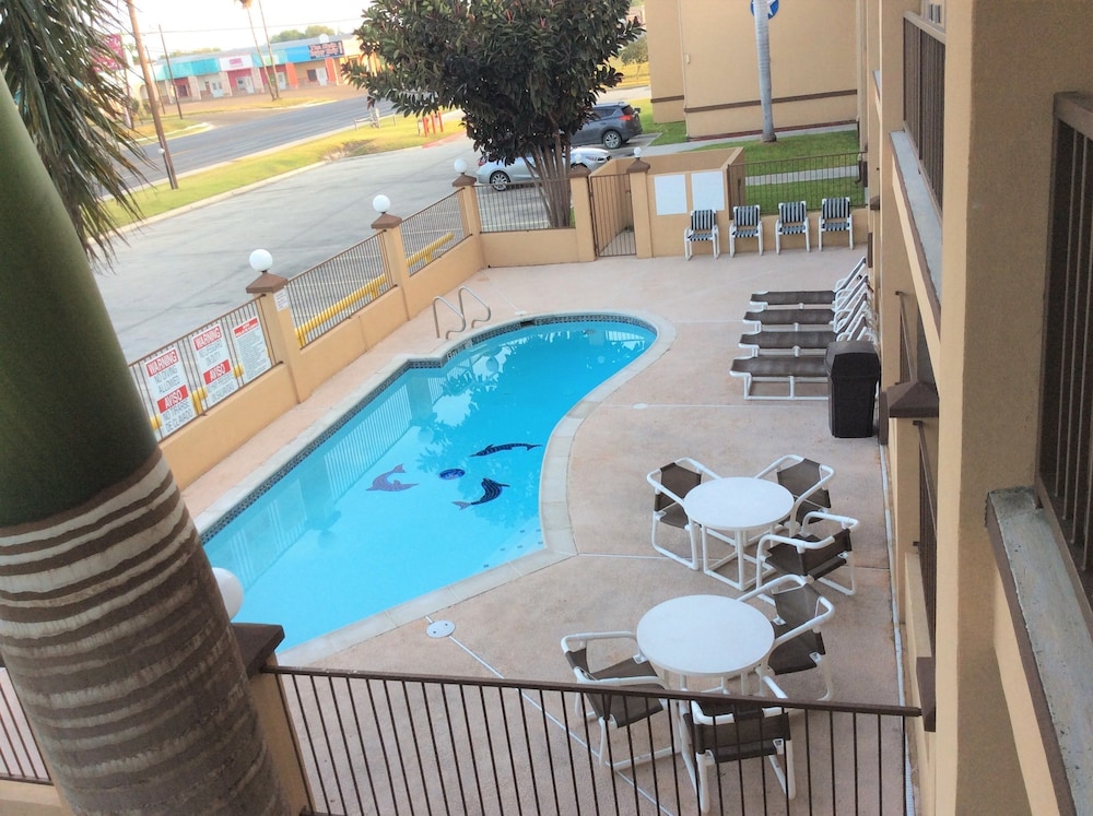 Texas Inn - Weslaco/Mercedes 37/57