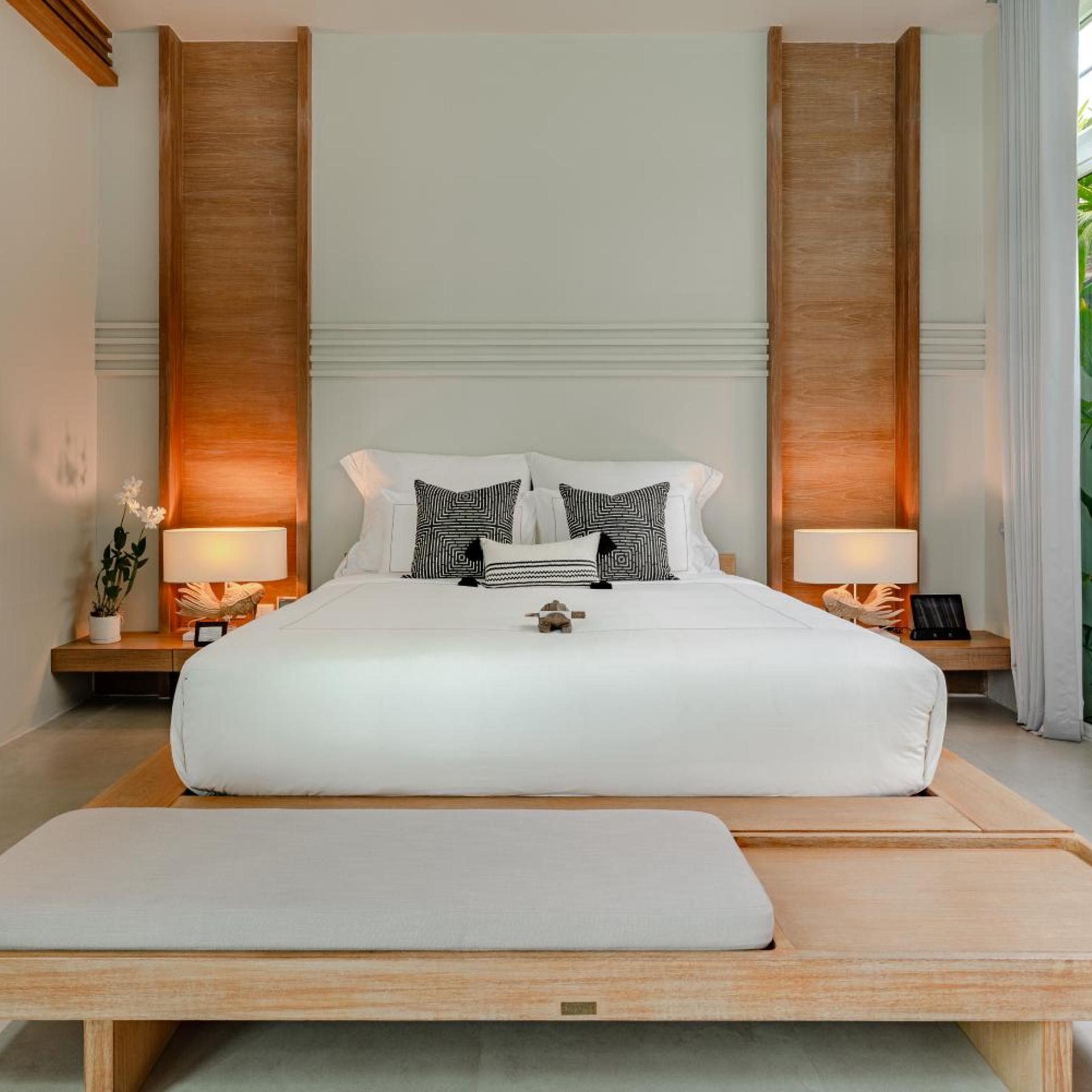 Signature, Pool, Villa, King Bed