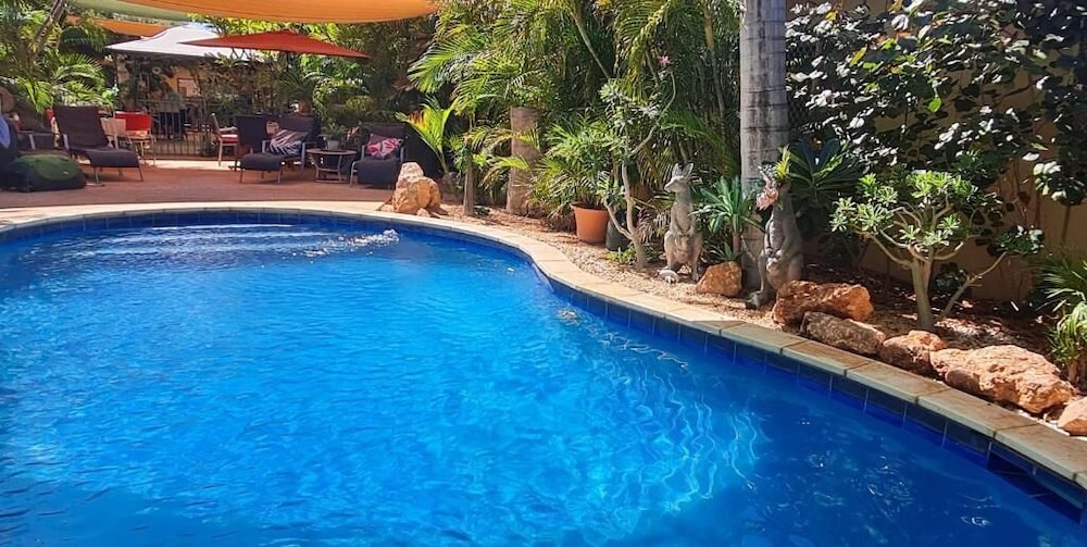 NINGALOO LODGE EXMOUTH. 43/50