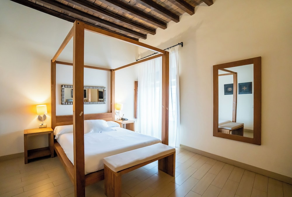 Hotel Yit Abentofail 14/50
