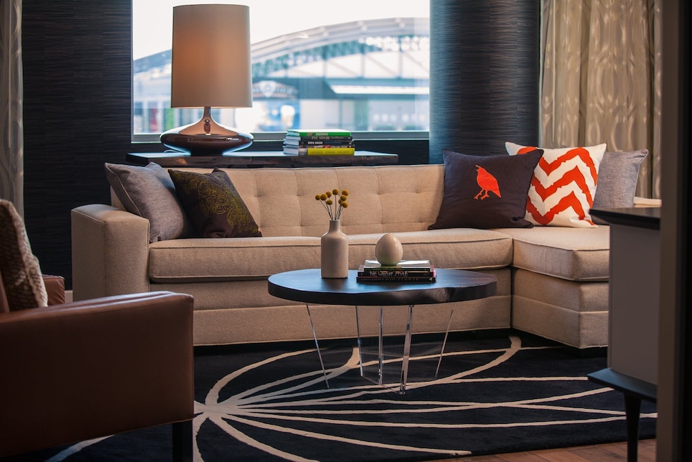 Hotel Palomar Phoenix A Kimpton Hotel 52/83