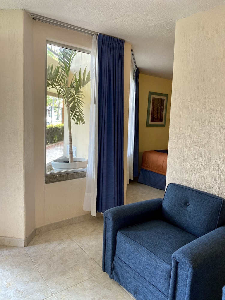Hotel Jaragua 40/64