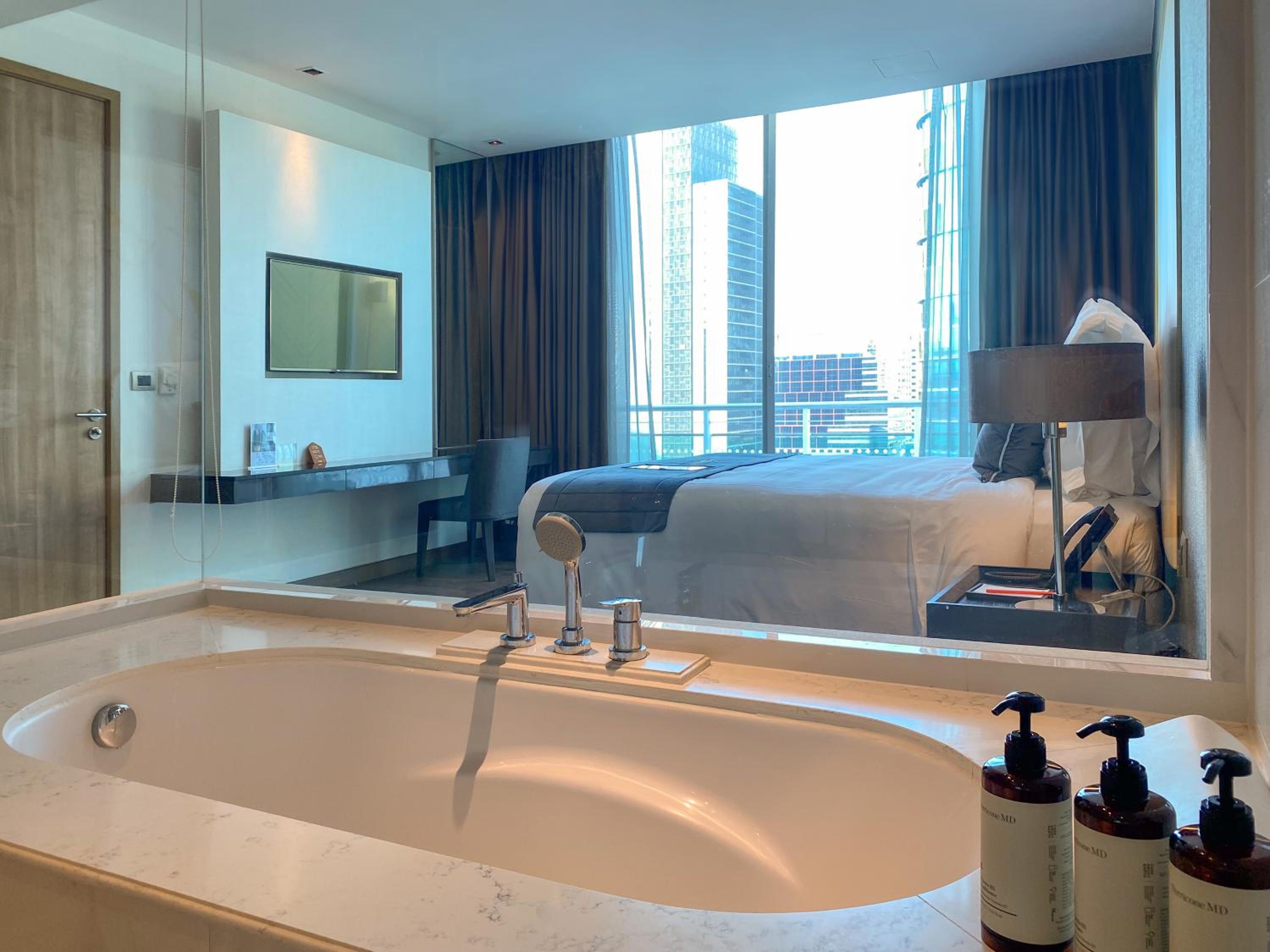 جناح عائلي بشرفة، MUU Bangkok Hotel 6/6