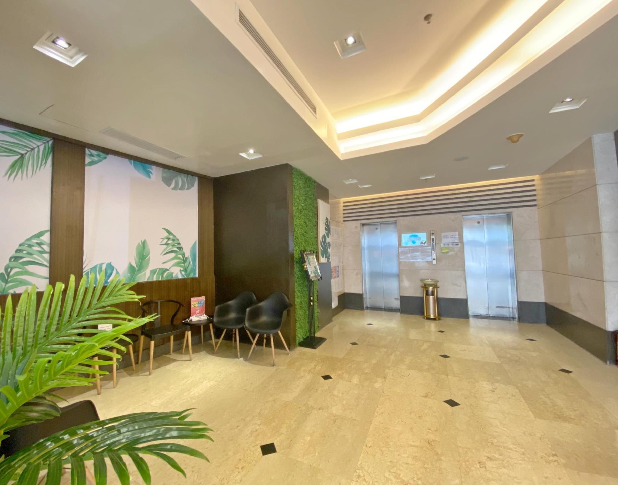 Guangzhou Wings Hotel 4/18