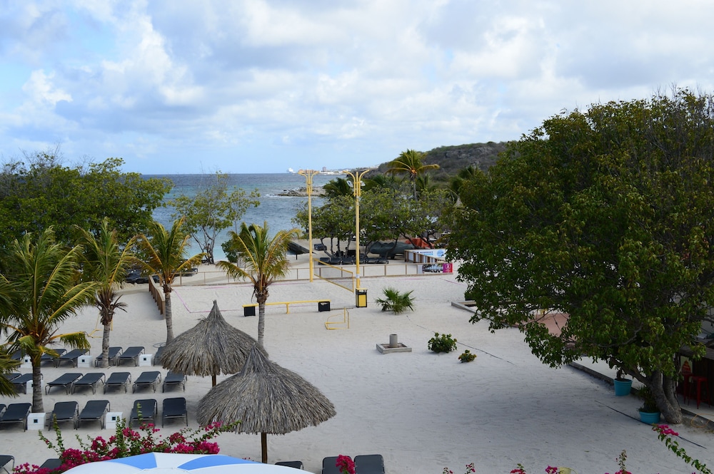 Adonai Hotel Boutique Bed And Breakfast 75/93